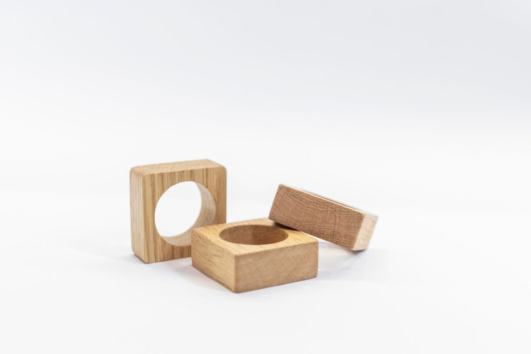 Azuolinis-ziedas-servetelei-2